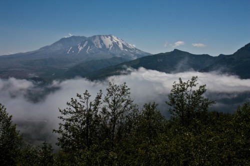 Photo of snow-covered Mount St. Helens