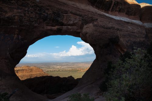 view-through-an-arch